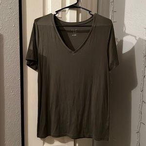 X-Large Stretchy green t-shirt